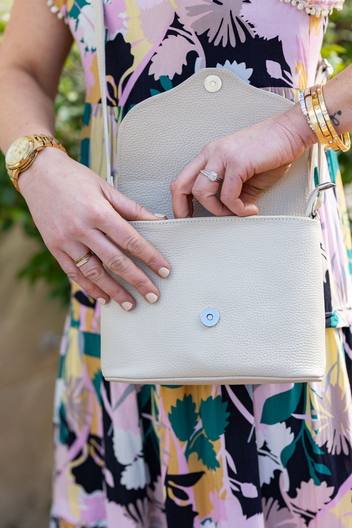 Elle | Mini Bag with Scallop-edge Flap