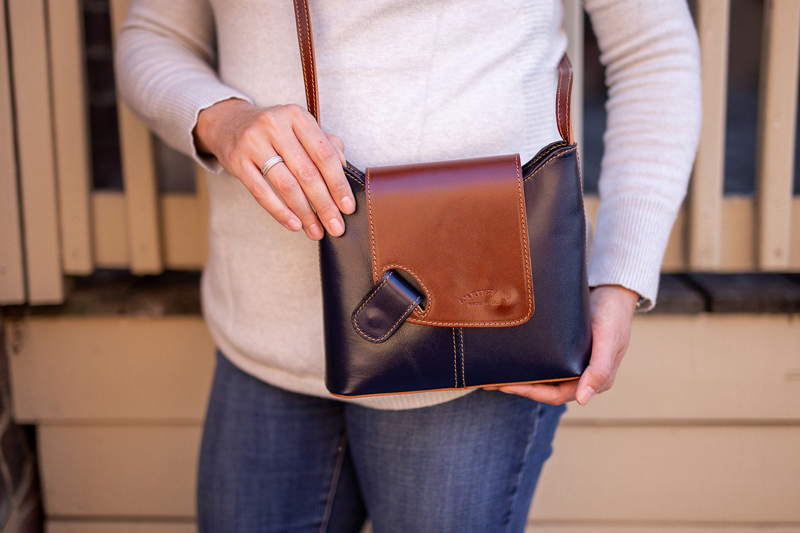 Black Leather Bag Small Crossbody Bag for Phone Mini Leather Purse  Minimalist Leather Wallet Purse Phone Pocket Card Holder - Etsy UK |  Minimalist leather wallet, Bags, Leather purses