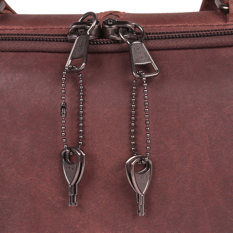 Style "Jolene" | Concealed Carry Crossbody/Shoulder Bag | YKK Locking Zipper Detail | Grain Leather | By Lady Conceal