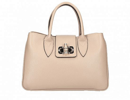 Modest Tote with a Twist